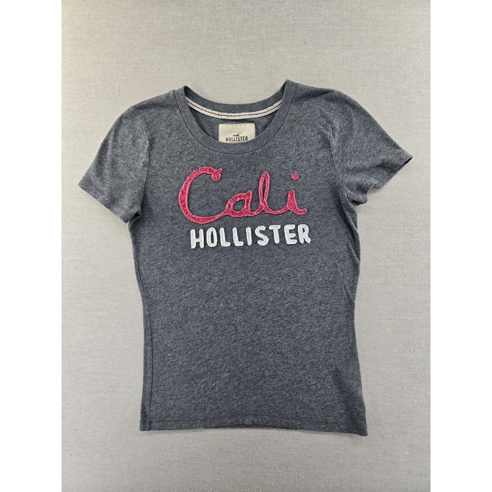 Vintage Y2K Hollister T Shirt Juniors Medium Gray Cali Logo Babydoll